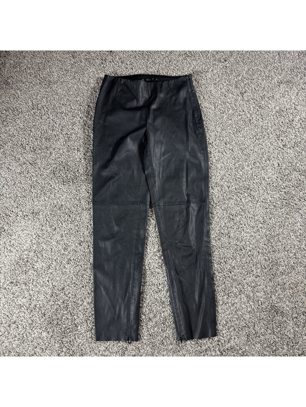 ZARA Trafaluc Faux Leather Skinny Legging Pants  Side Zip Ankle‎ Zip Front Seam